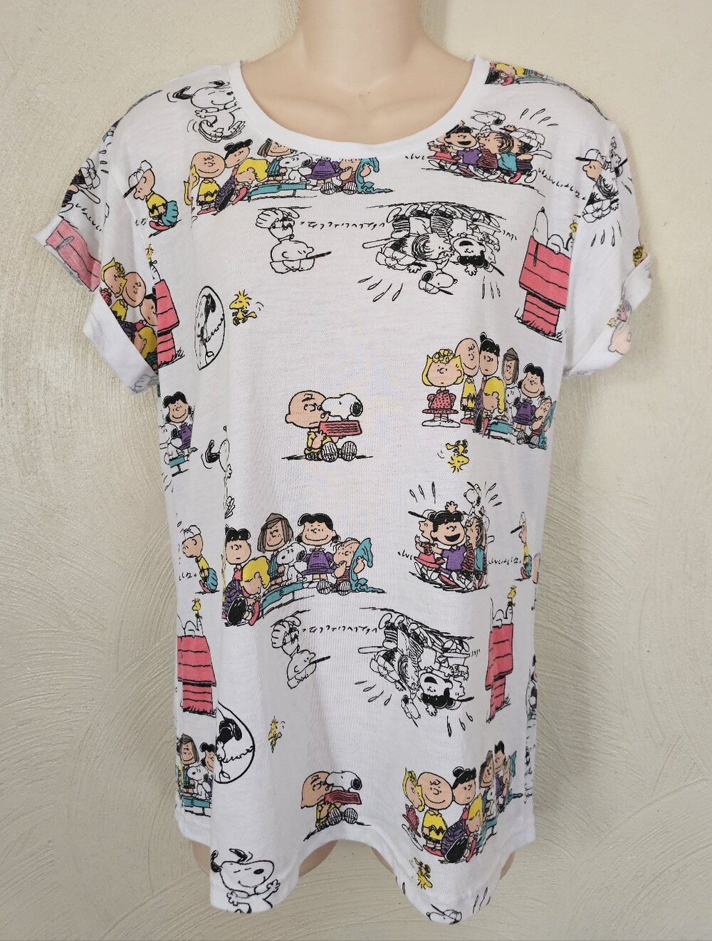 Mighty Fine Peanuts Graphic White Tee with Multicolor Comic Print Size Womens L